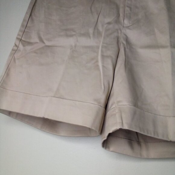 Villager Liz Claiborne Shorts Women 6 Casual Chino Roll Hem Tan - Picture 6 of 14